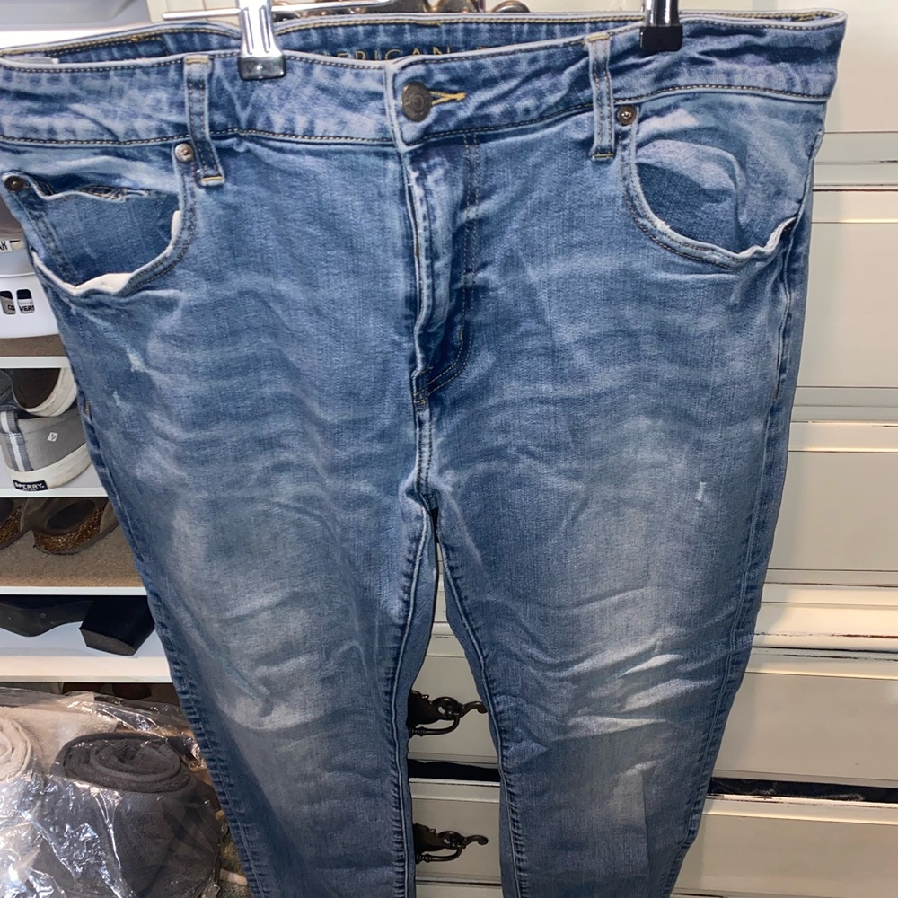 Men’s American Eagle Blue Jeans